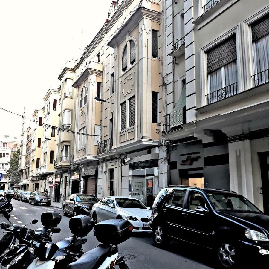 Gran Capitan Luxury Center Apartment- Parking Кордова Экстерьер фото